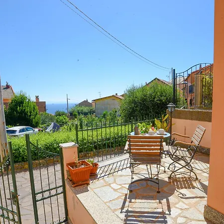 Casa Cecilia - Vadoalmare Immobiliare