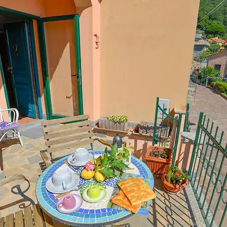 Casa Cecilia - Vadoalmare Immobiliare Appartamento *