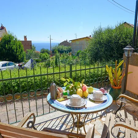 Casa Cecilia Vadoalmare Immobiliare